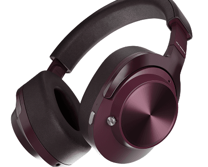 Norr Series headphones — three-quarter view