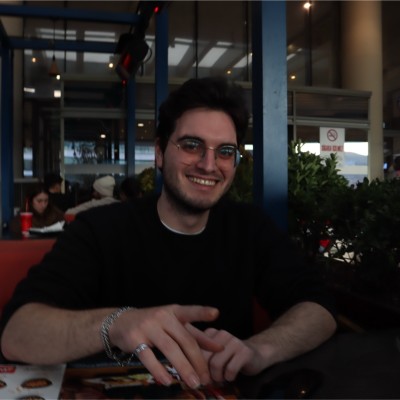 Emre Yücel